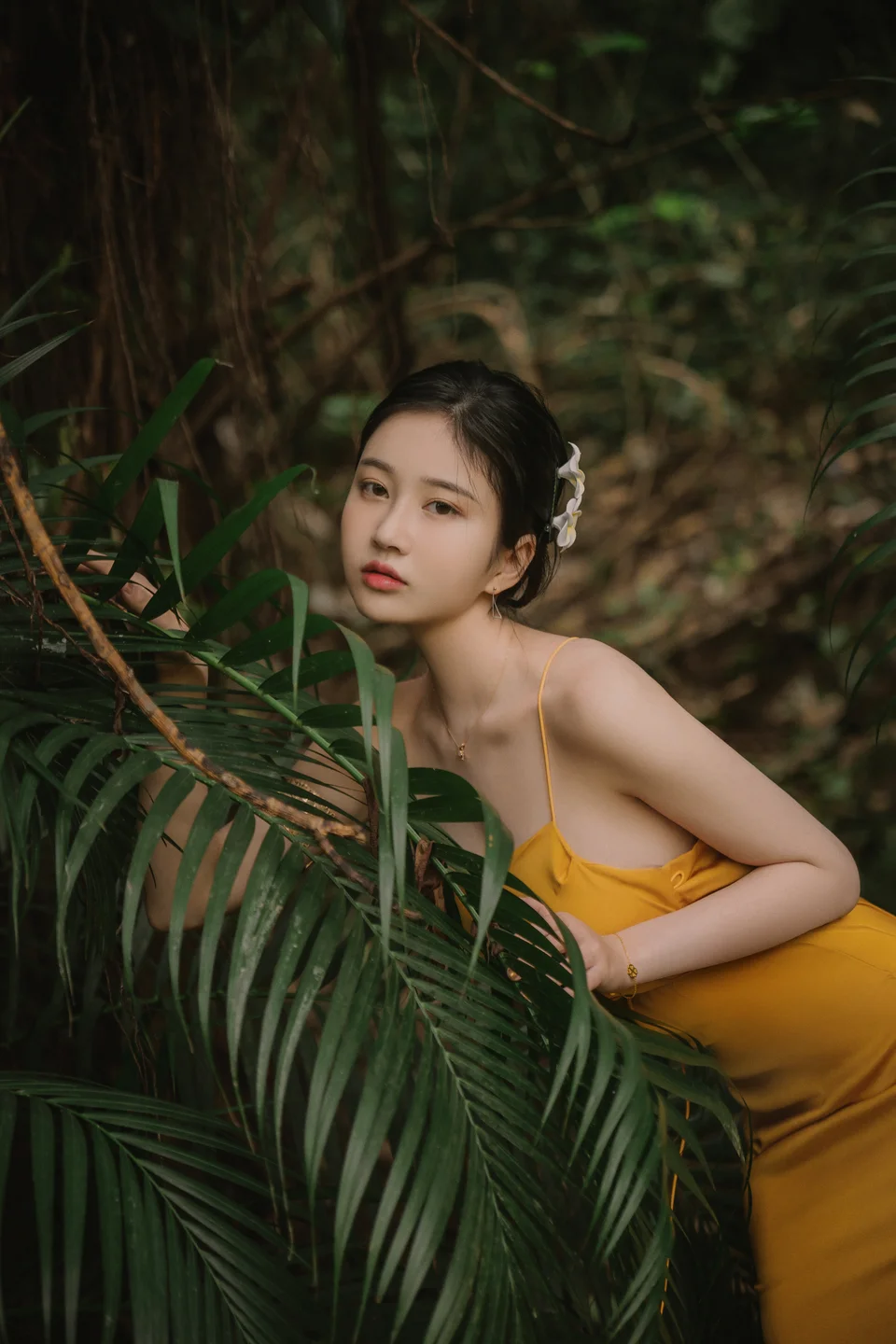 年年 - 蒹葭 [36P-290MB] tg@simisebaisi 【丝足阁】005.webp